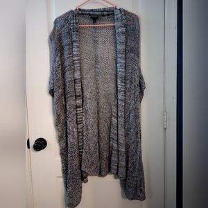 Torrid Short sleeve/ dolman Cardigan